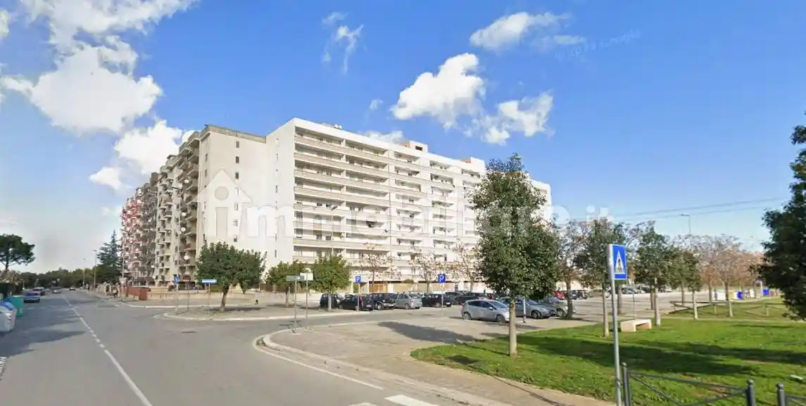 Trilocale via Vincenzo Zaccaria 16, Loseto, Bari - foto 2