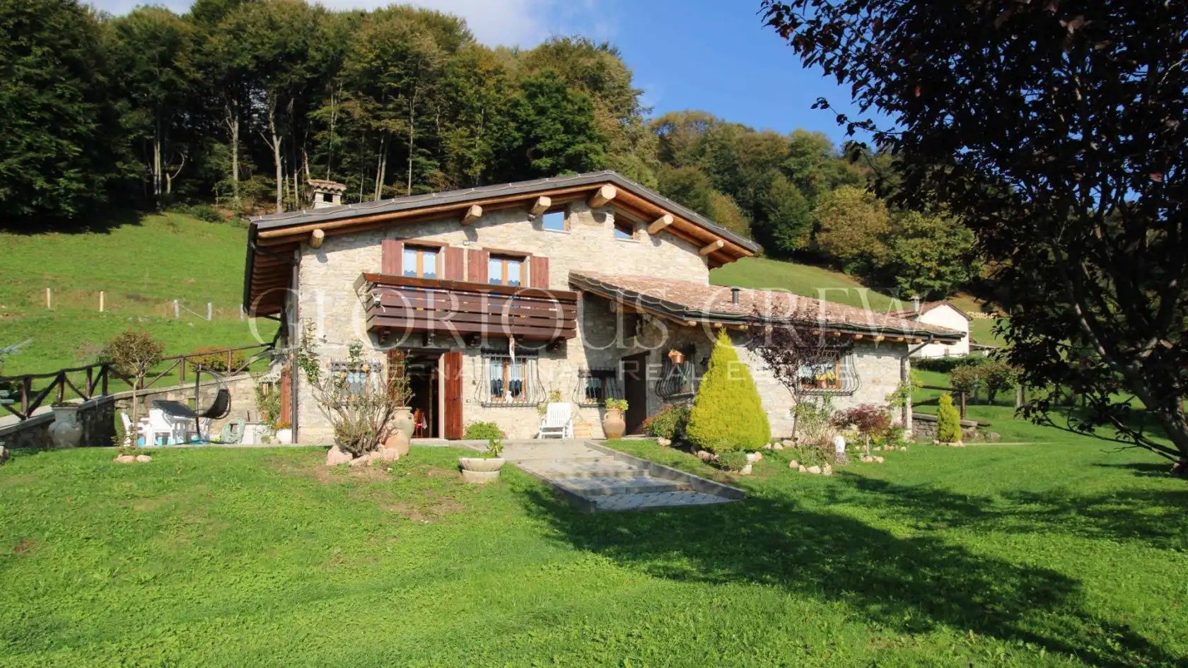 Villa in vendita a Pasturo