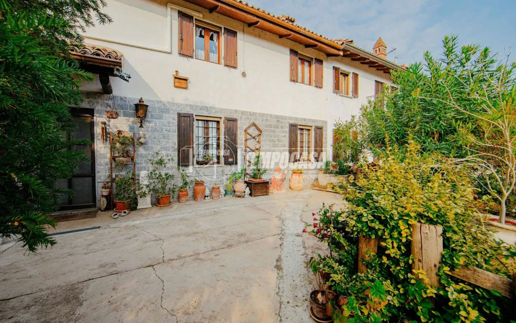Casa indipendente in vendita a Mortara