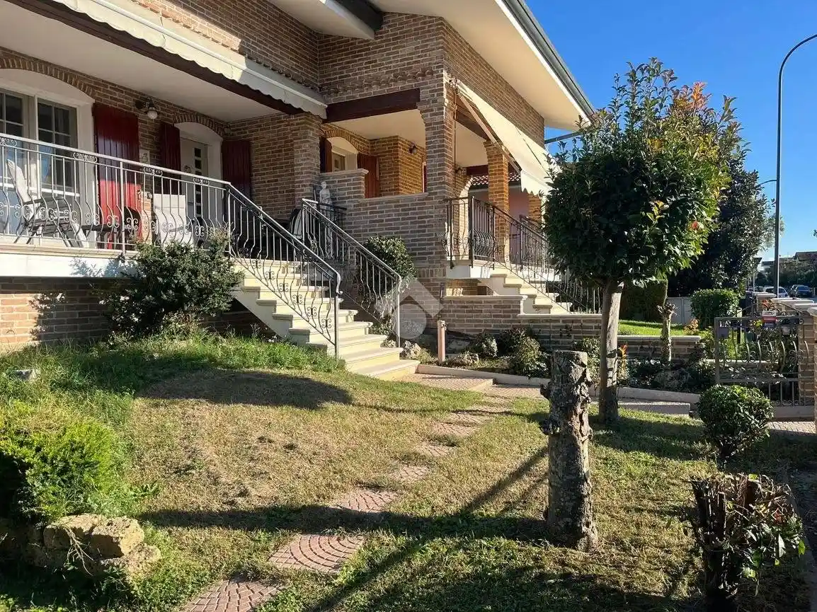 Villa bifamiliare via Tito Abudio Vero 2, Classe, Ravenna - foto 3