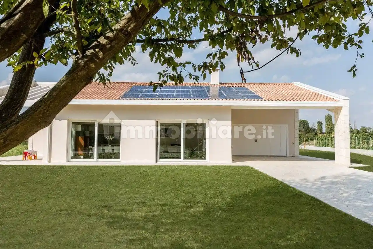 Casa indipendente in vendita a Galzignano Terme