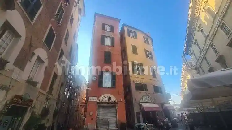 Appartamento in vendita a Genova