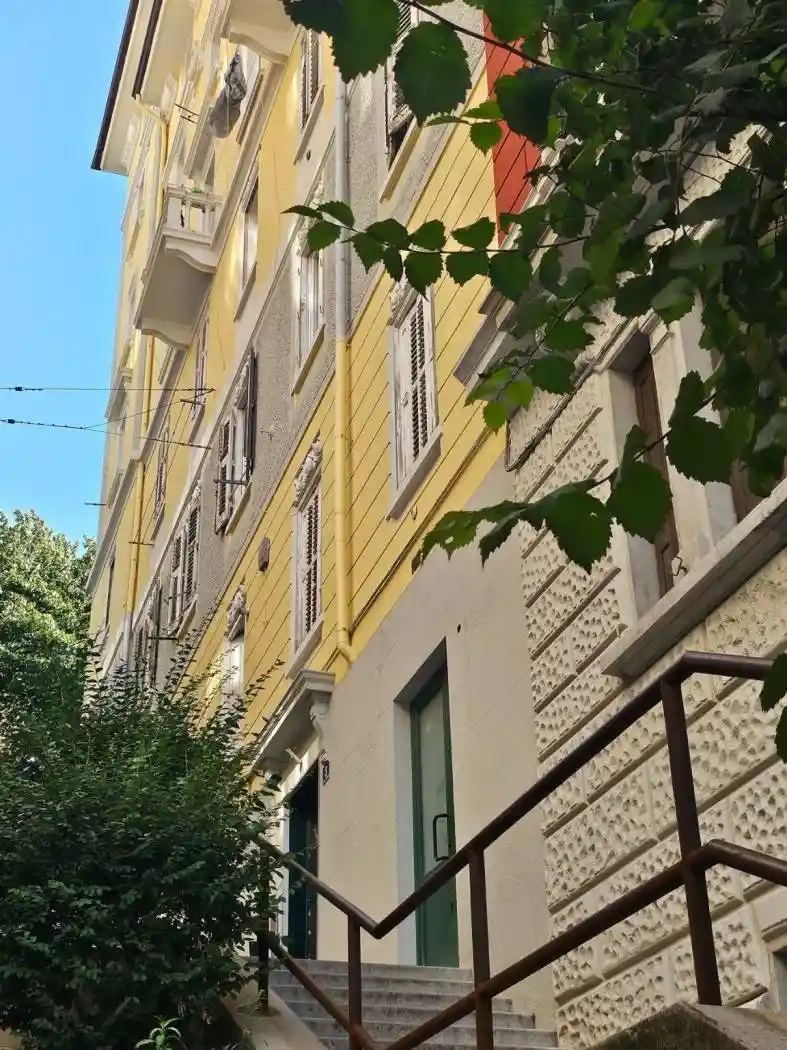 Appartamento in vendita a Trieste