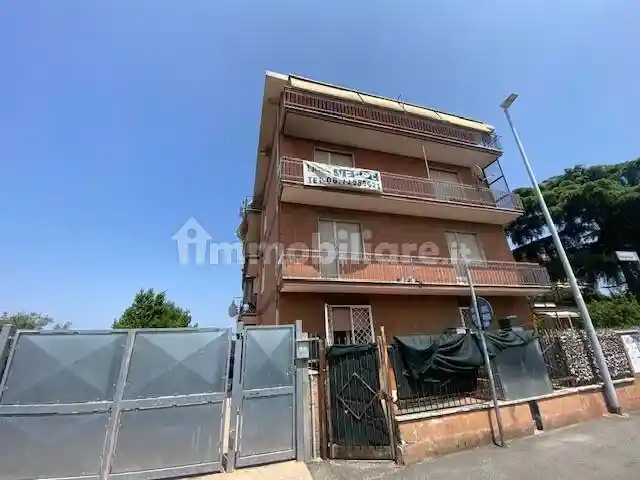 Trilocale via Publio Elio 16, Anagnina, Roma - foto 3