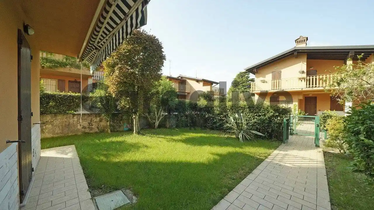 Villa a schiera via Panoramica, Solarolo, Manerba del Garda - foto 2