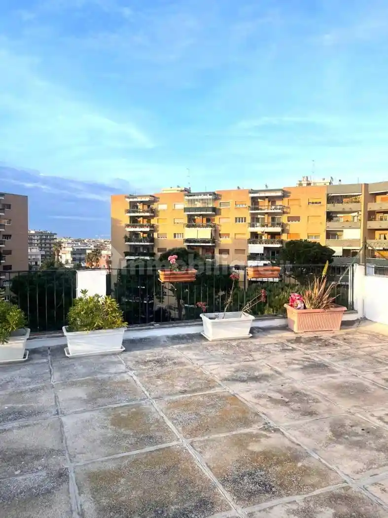 Appartamento in affitto a Bari