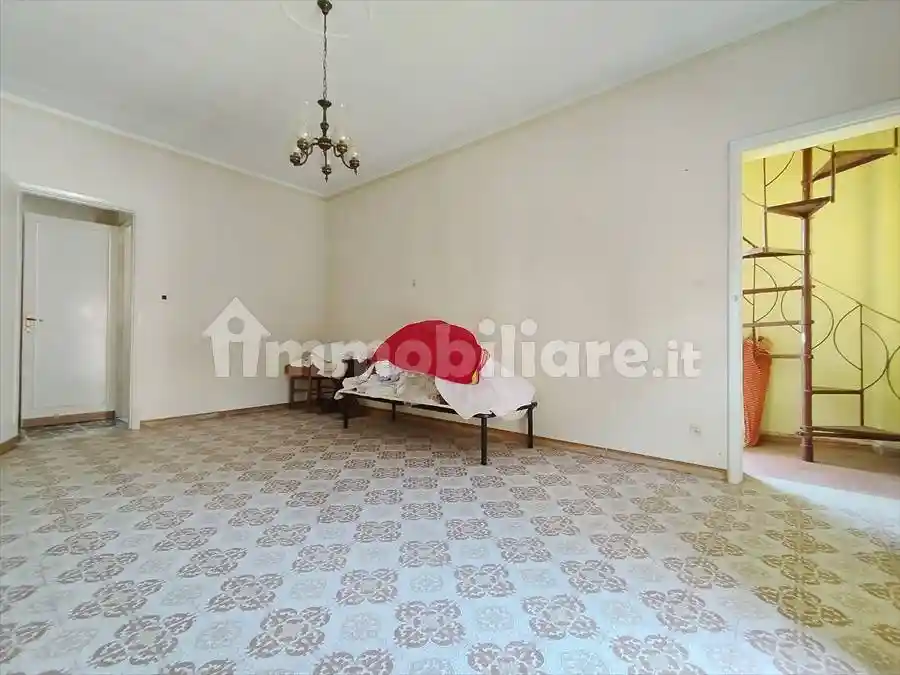 Terratetto unifamiliare 142 m², buono stato, Centro, Taurianova - foto 5