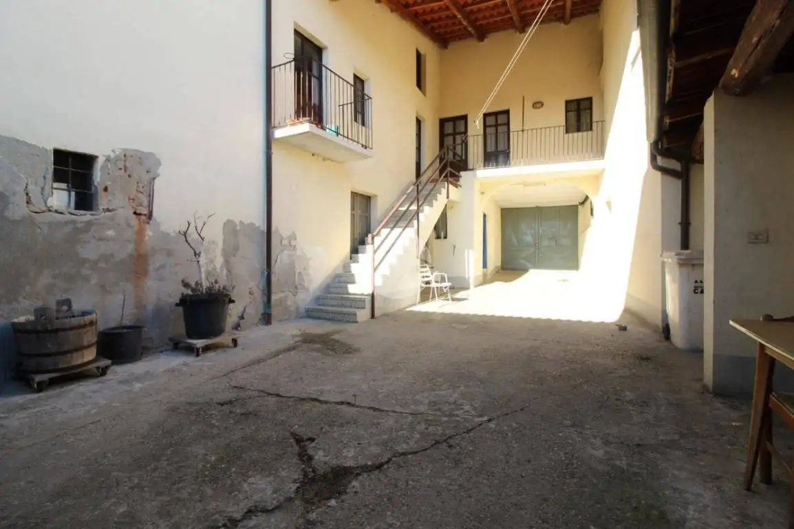 Casa indipendente in vendita a Pocapaglia