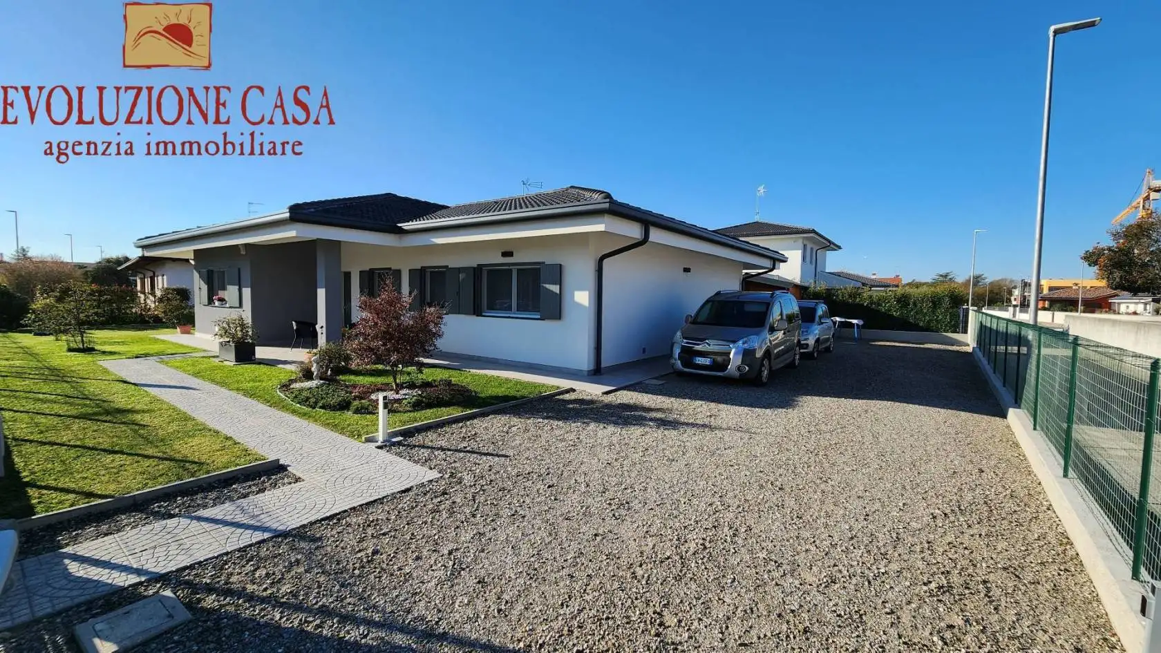 Villa in vendita a Romans d'Isonzo