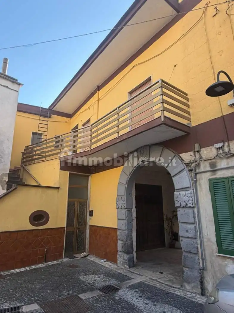 Appartamento in vendita a Sperone