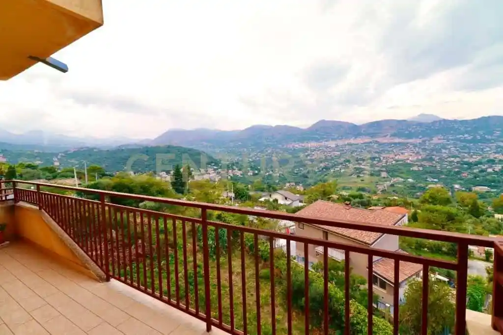 Appartamento in vendita a Monreale