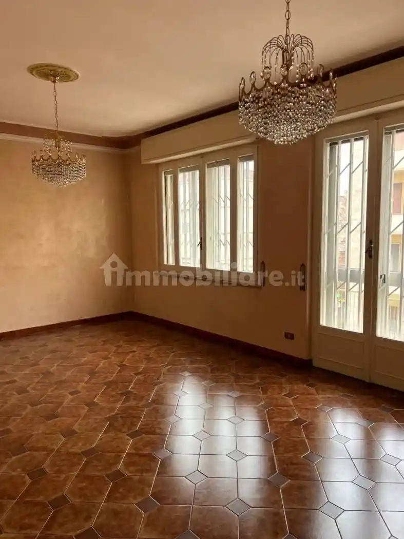 Appartamento in vendita a Parma