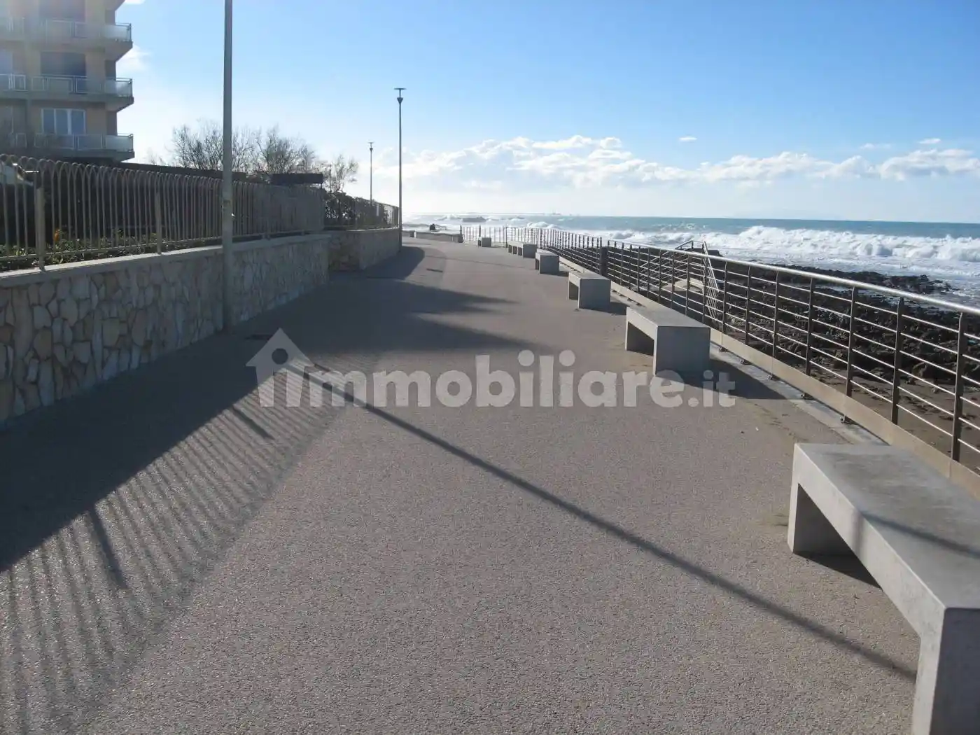 Casa indipendente in vendita a Rosignano Marittimo