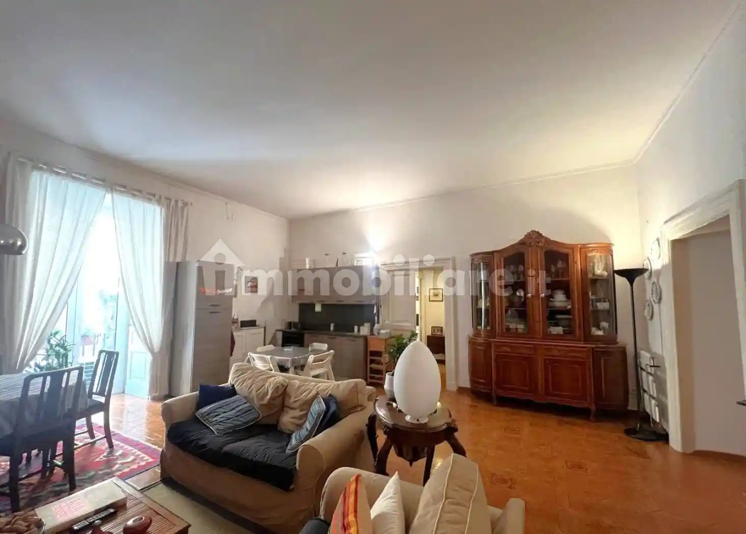 Trilocale via Monte di Dio, Santa Lucia, Napoli - foto 3