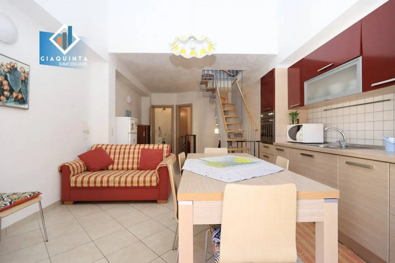 Casa indipendente in vendita a Palagonia