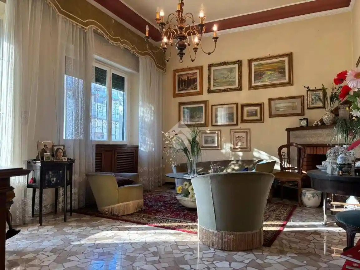 Villa in vendita a Lucca