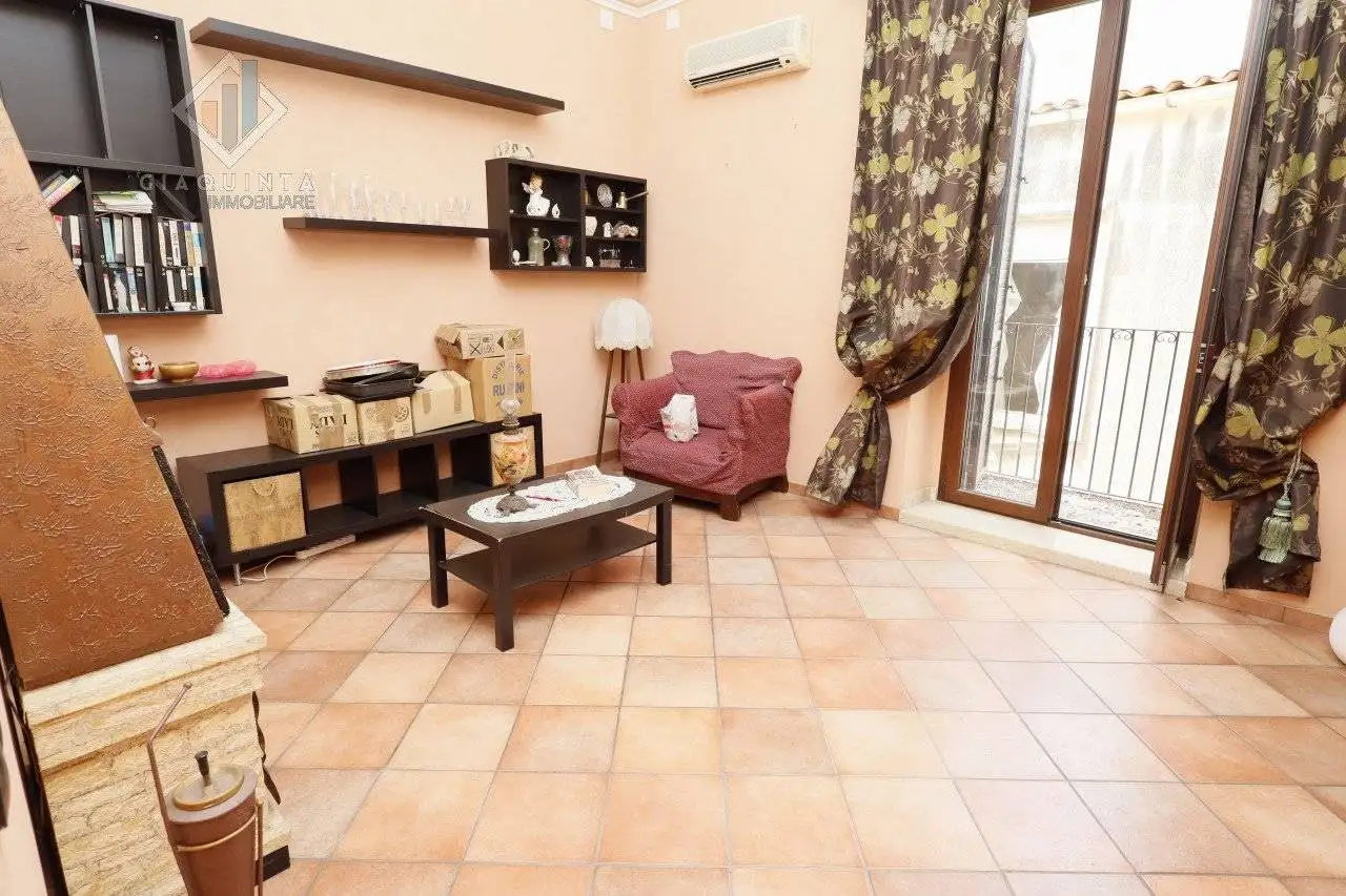 Casa indipendente in vendita a Palagonia