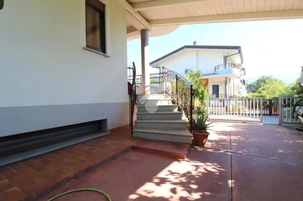 Villa bifamiliare via Tesori 21, Taverna, Montalto Uffugo - foto 4