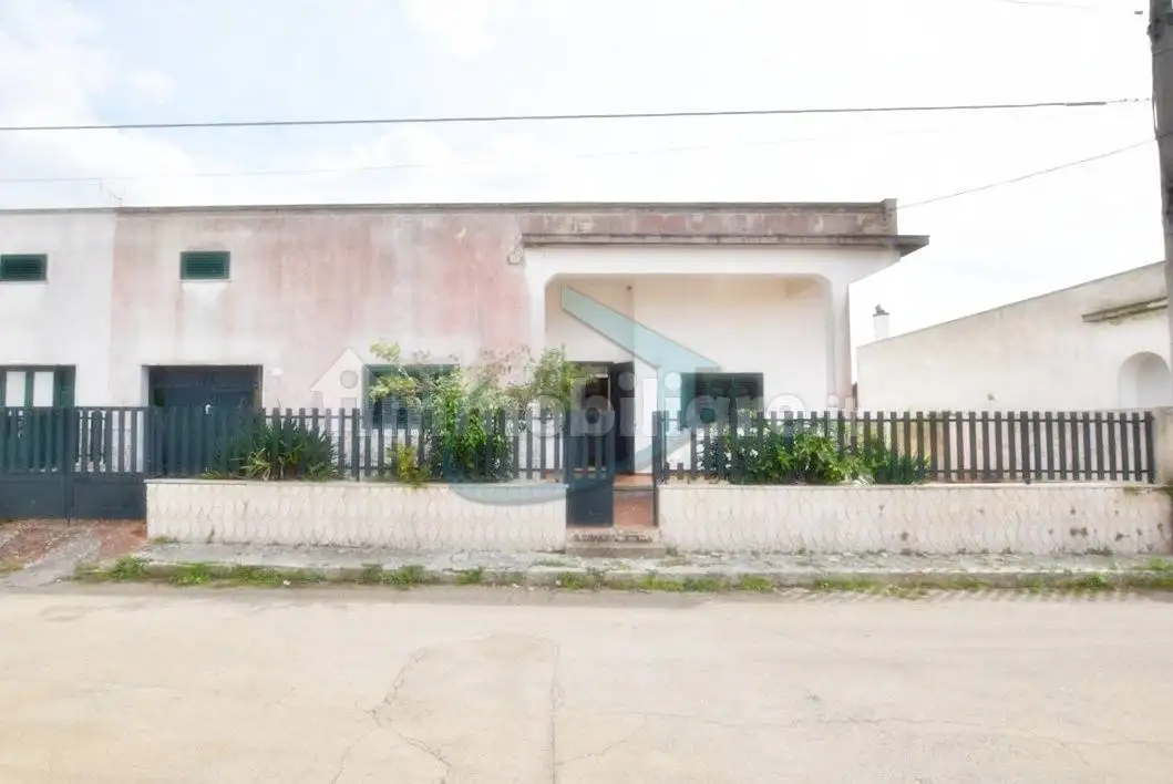 Casa indipendente in vendita a Castrignano del Capo