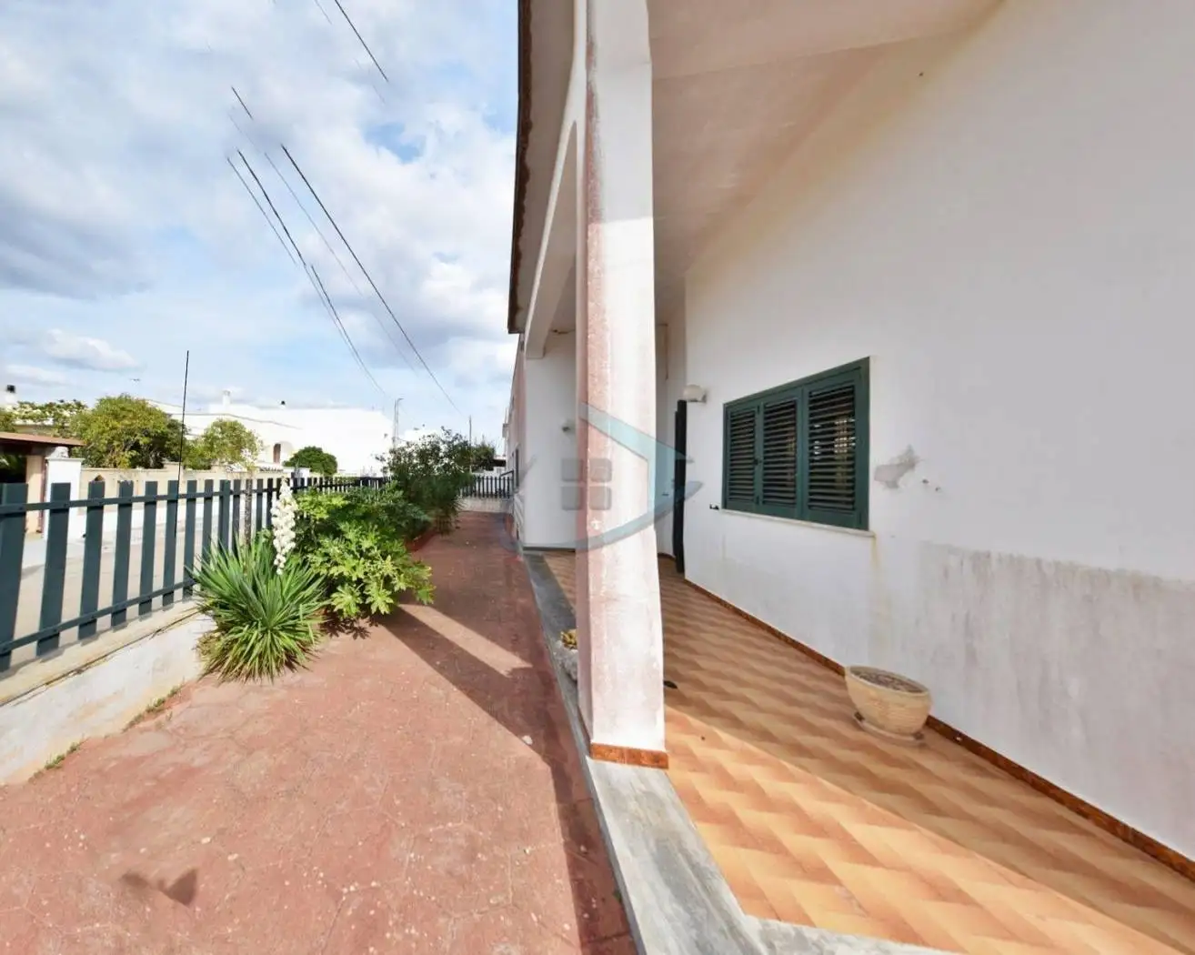 Terratetto unifamiliare 220 m², da ristrutturare, Giuliano, Castrignano del Capo - foto 2