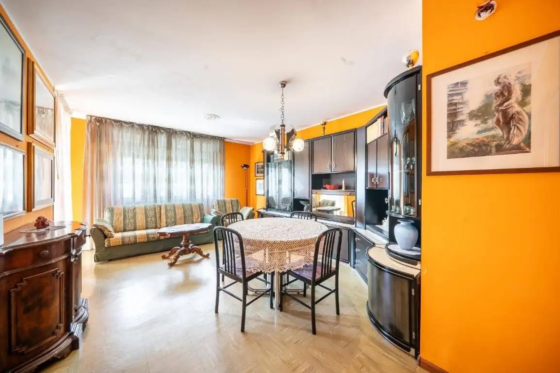 Appartamento in vendita a Rovereto