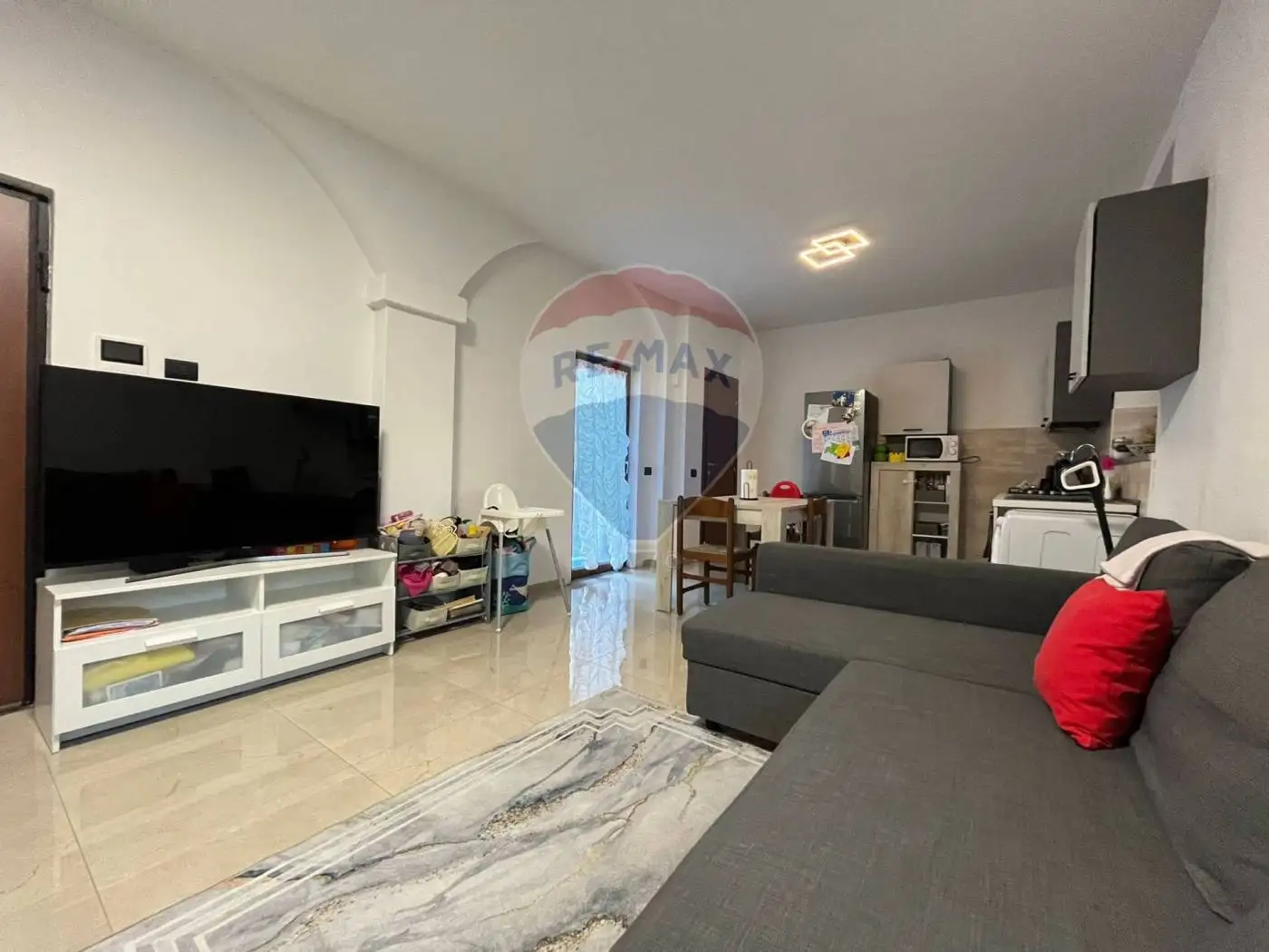 Appartamento in vendita a Saltrio