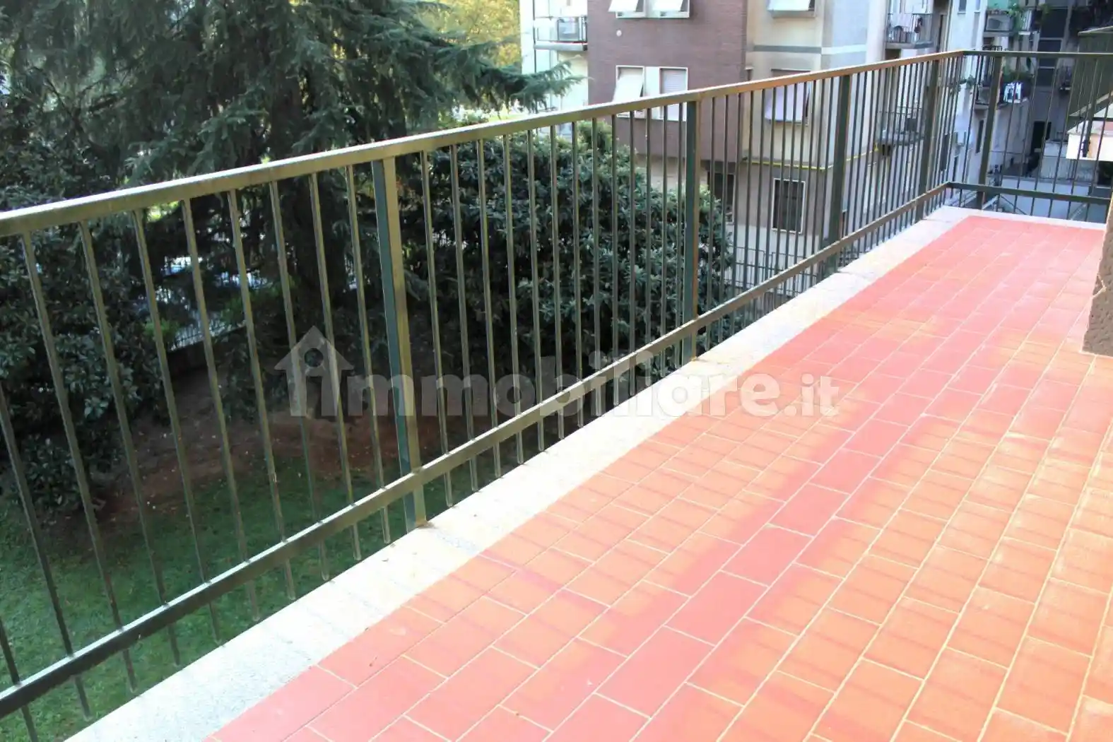 Quadrilocale via Francesco Primaticcio 8, Lorenteggio, Milano - foto 4