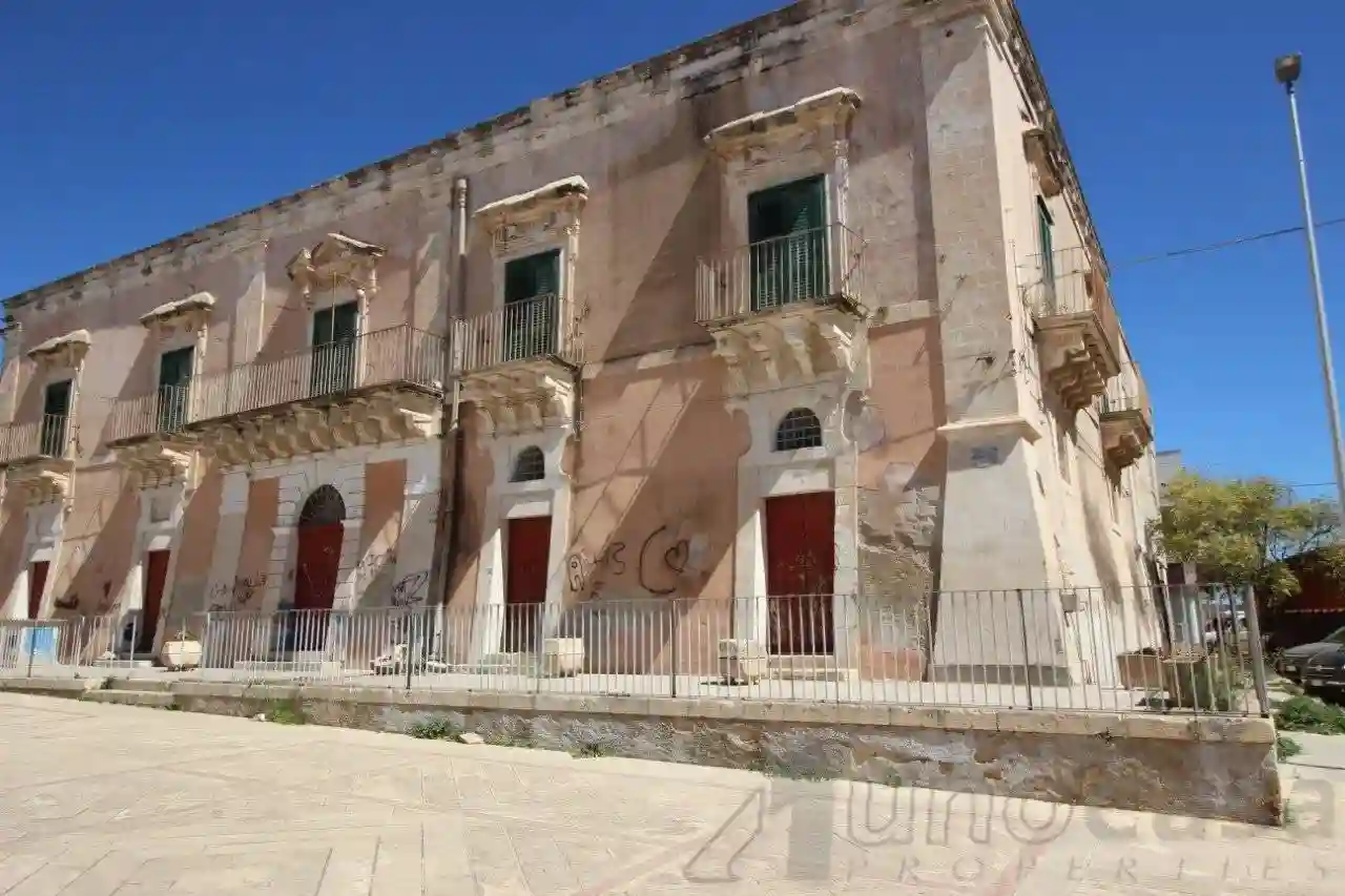 Palazzo - Edificio - foto 2