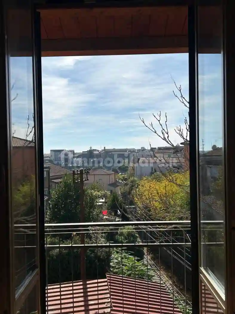 Quadrilocale via Falisca 11, Centro, Civita Castellana - foto 4