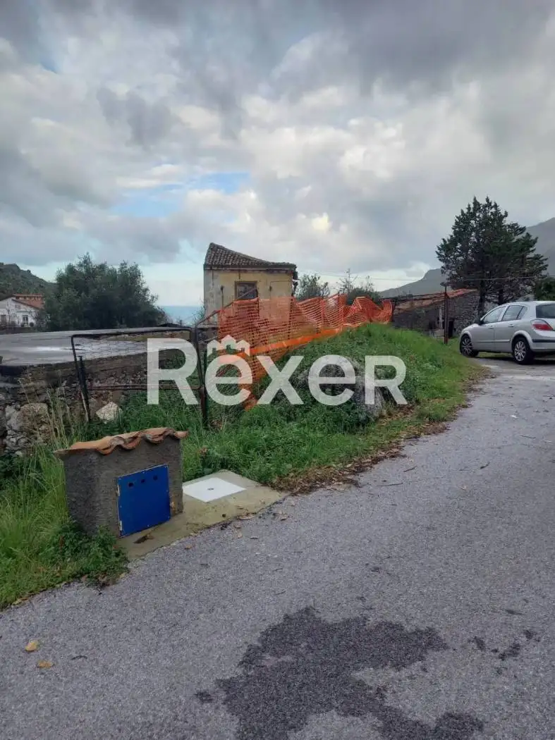 Rustico - Casale in vendita a Praia a Mare