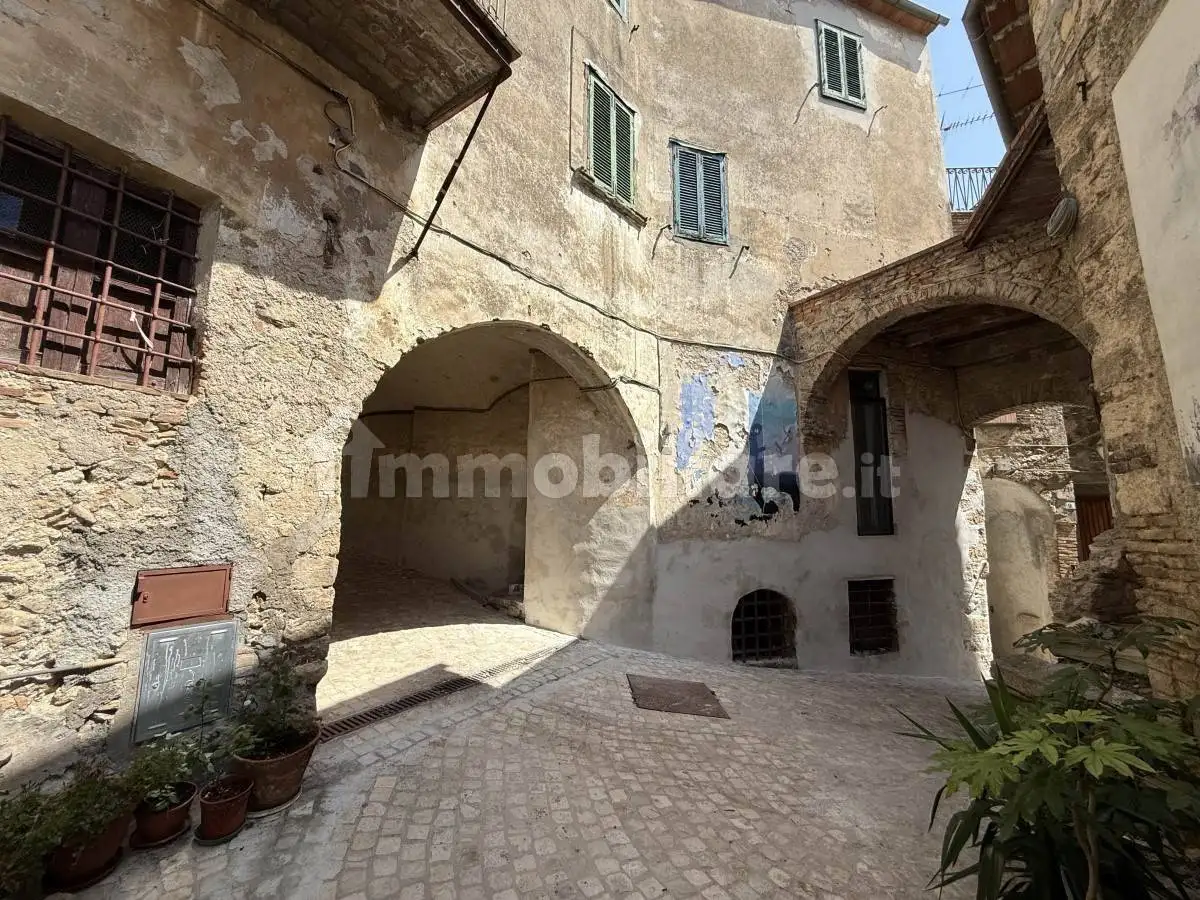 Appartamento da ristrutturare, Centro, Calvi dell'Umbria - foto 5