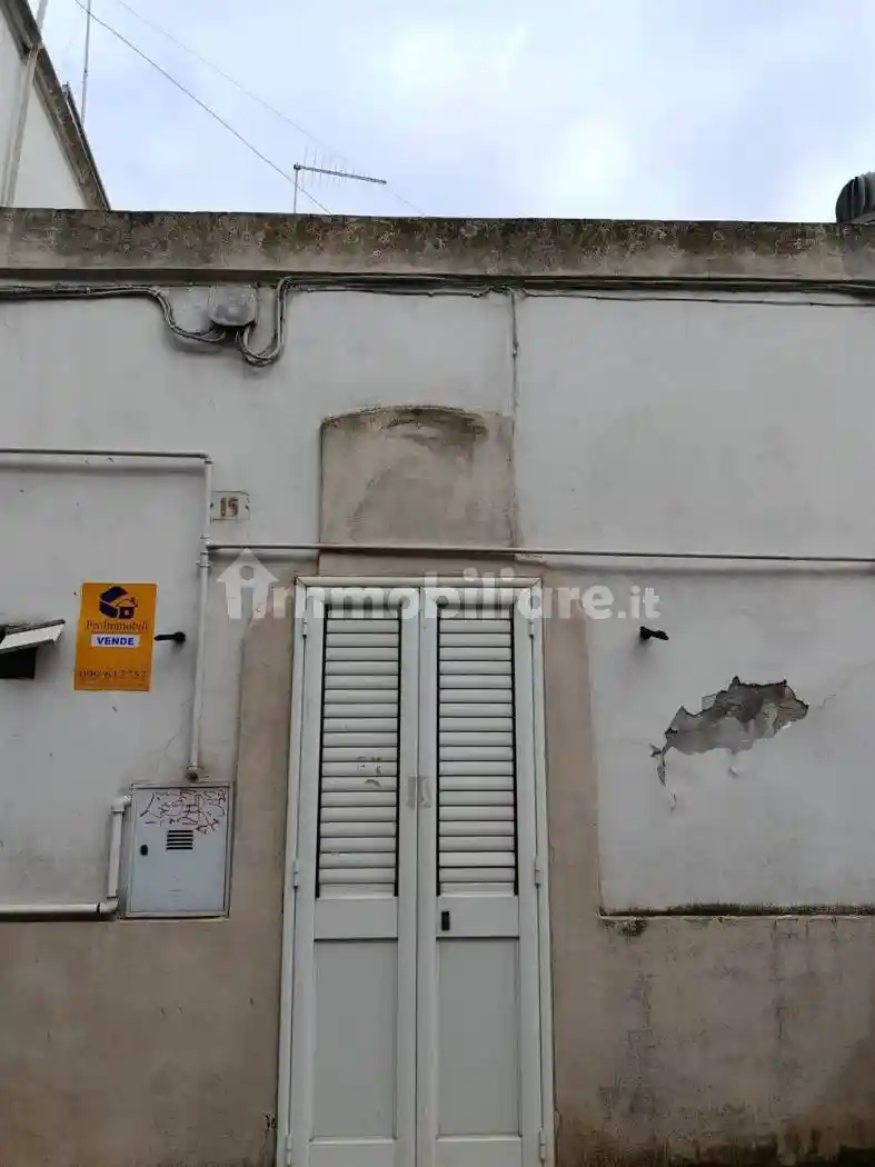 Casa indipendente in vendita a Crispiano