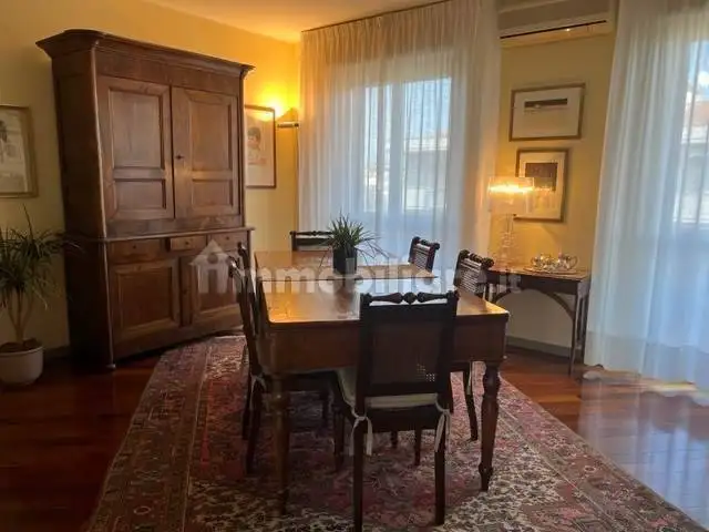 Appartamento in vendita a Piacenza