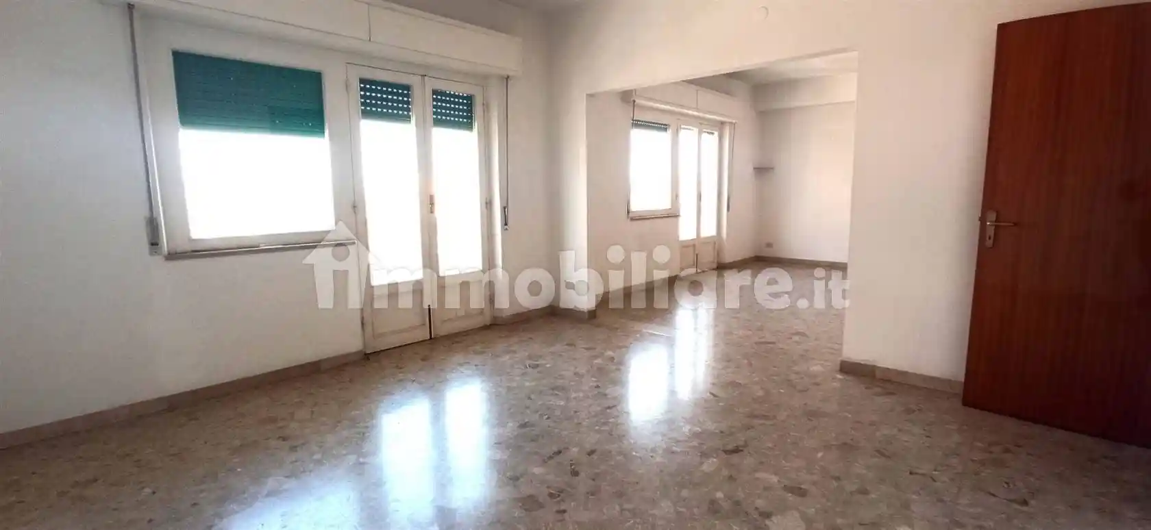 Quadrilocale via filippini 36/c, Centro Storico, Reggio Calabria - foto 2