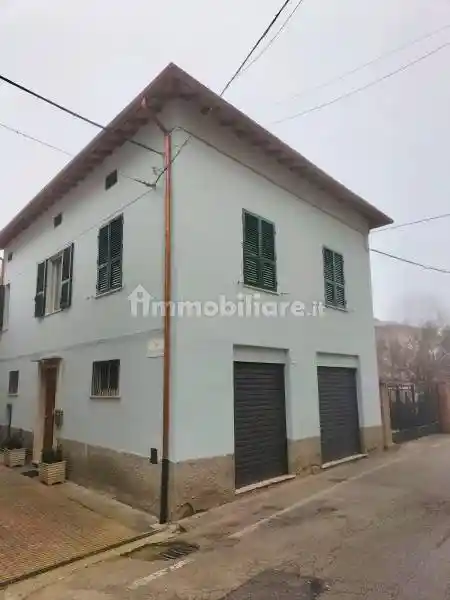 Casa indipendente in vendita a Perugia