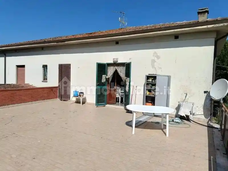 Casa colonica, buono stato, 530 m², Porto, Castiglione del Lago - foto 2