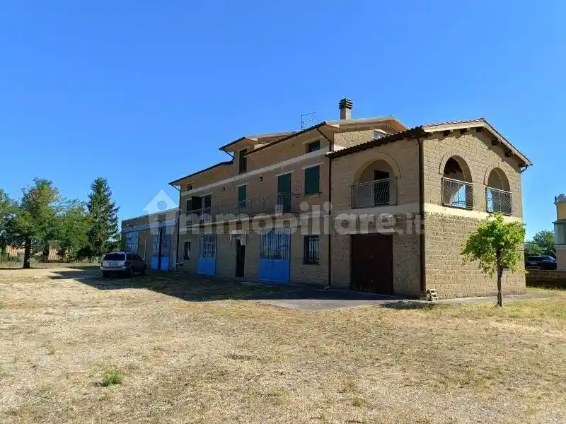 Villa in vendita a Parrano