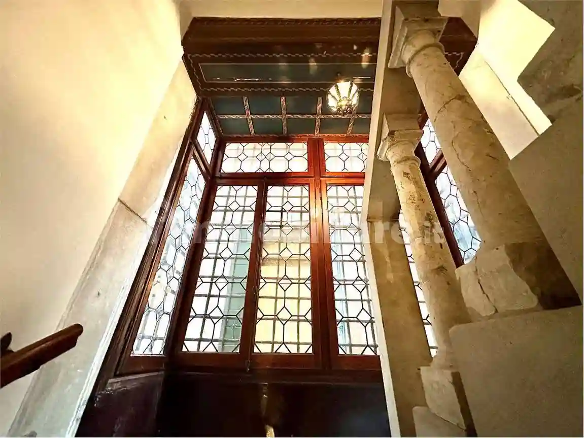 Palazzo - Edificio - foto 2