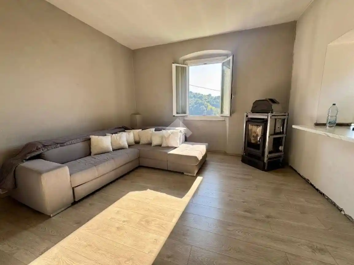 Appartamento in vendita a Sant'Olcese