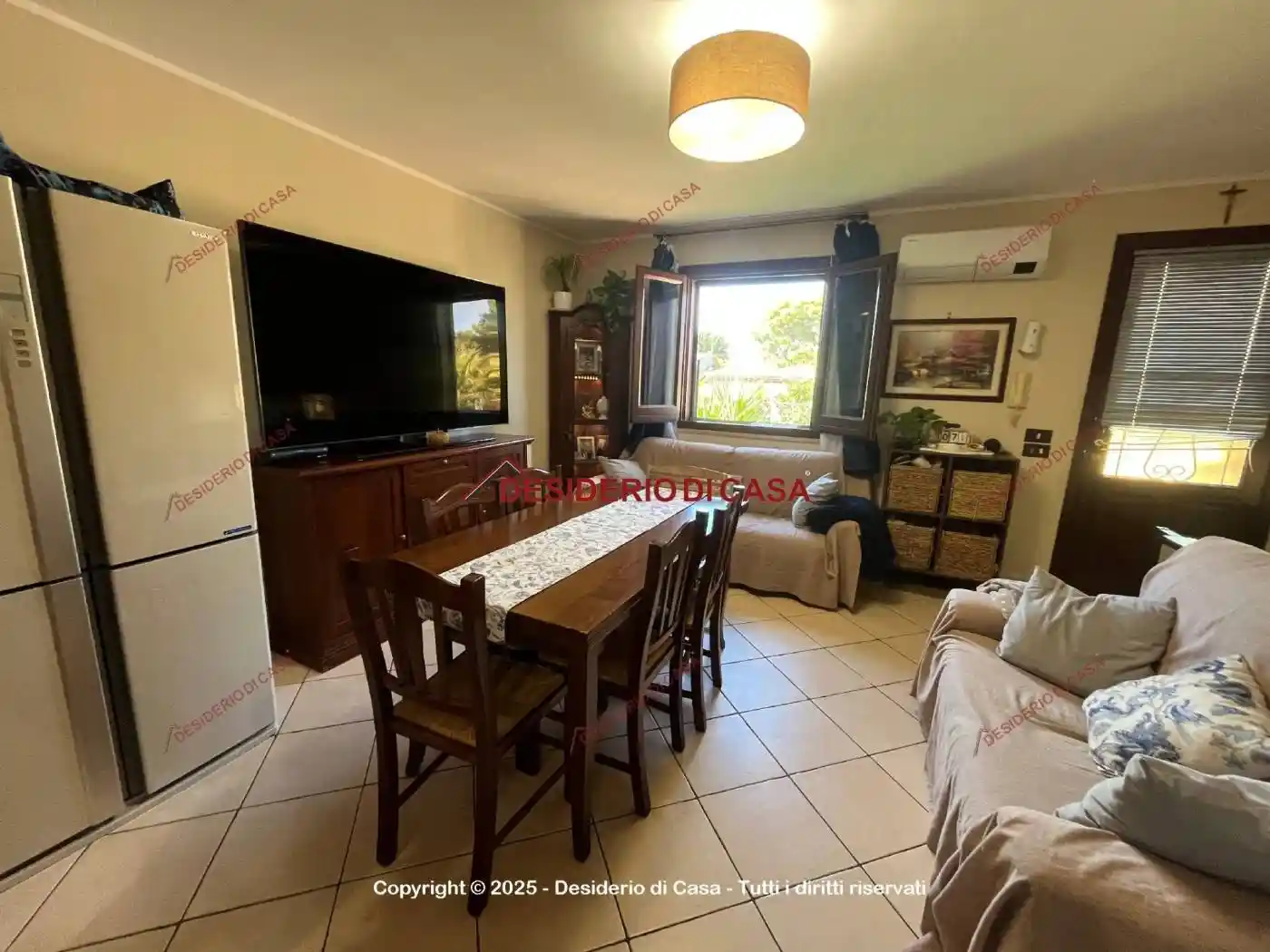 Villetta a schiera in vendita a Campofelice di Roccella