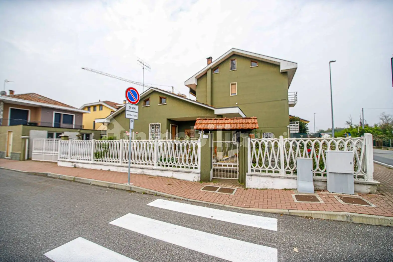 Villa unifamiliare via Santa Chiara 2, Brandizzo - foto 2