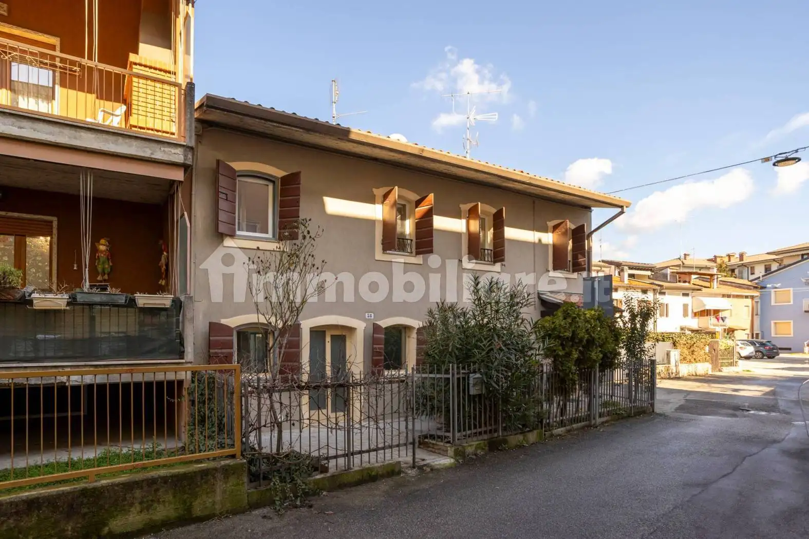 Casa indipendente in vendita a Verona