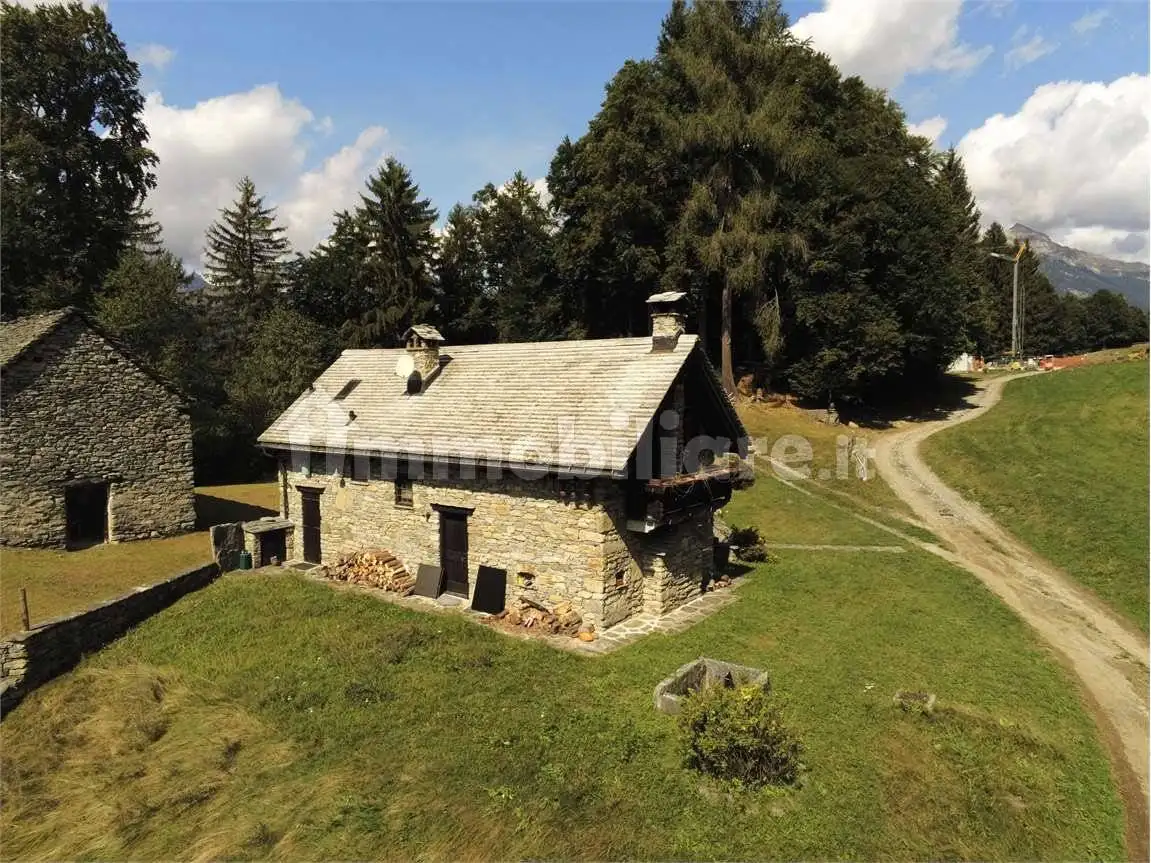 Casa indipendente in vendita a Crodo