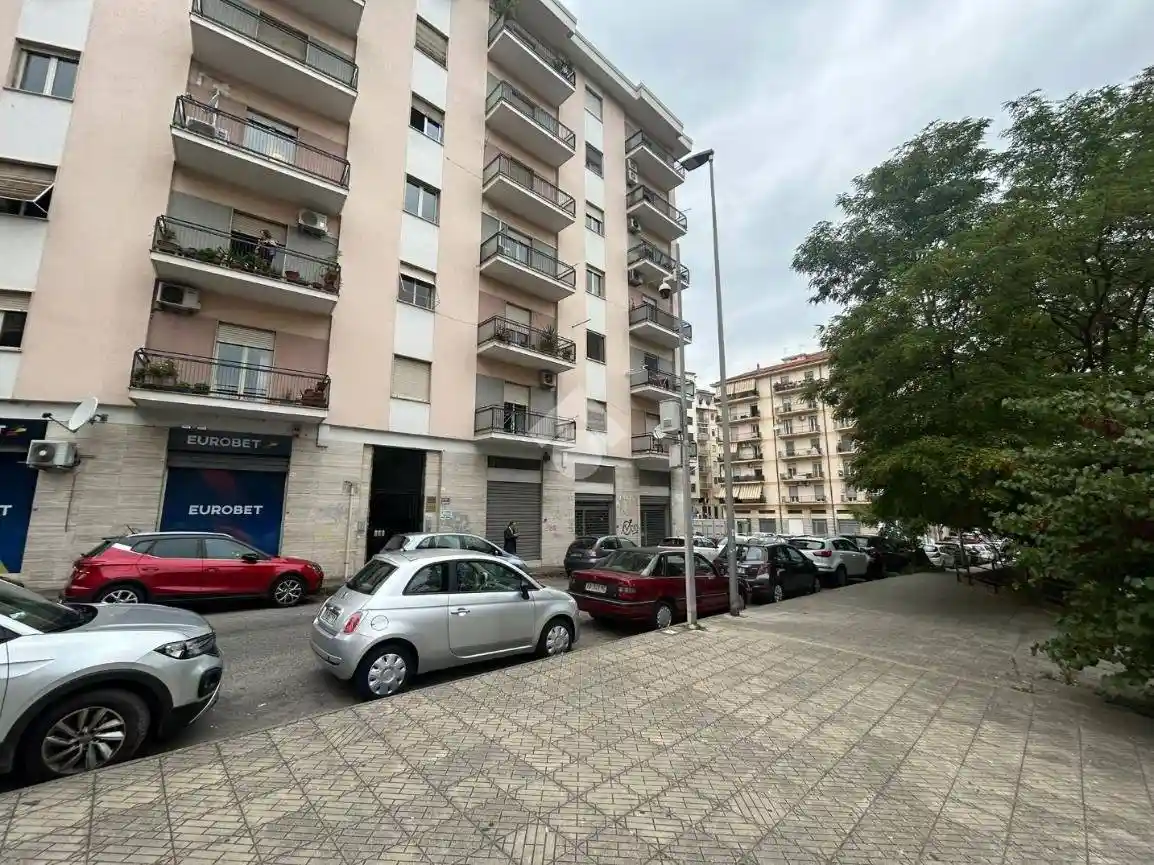 Appartamento via della Medaglie D'oro 215, Centro, Cosenza - foto 4