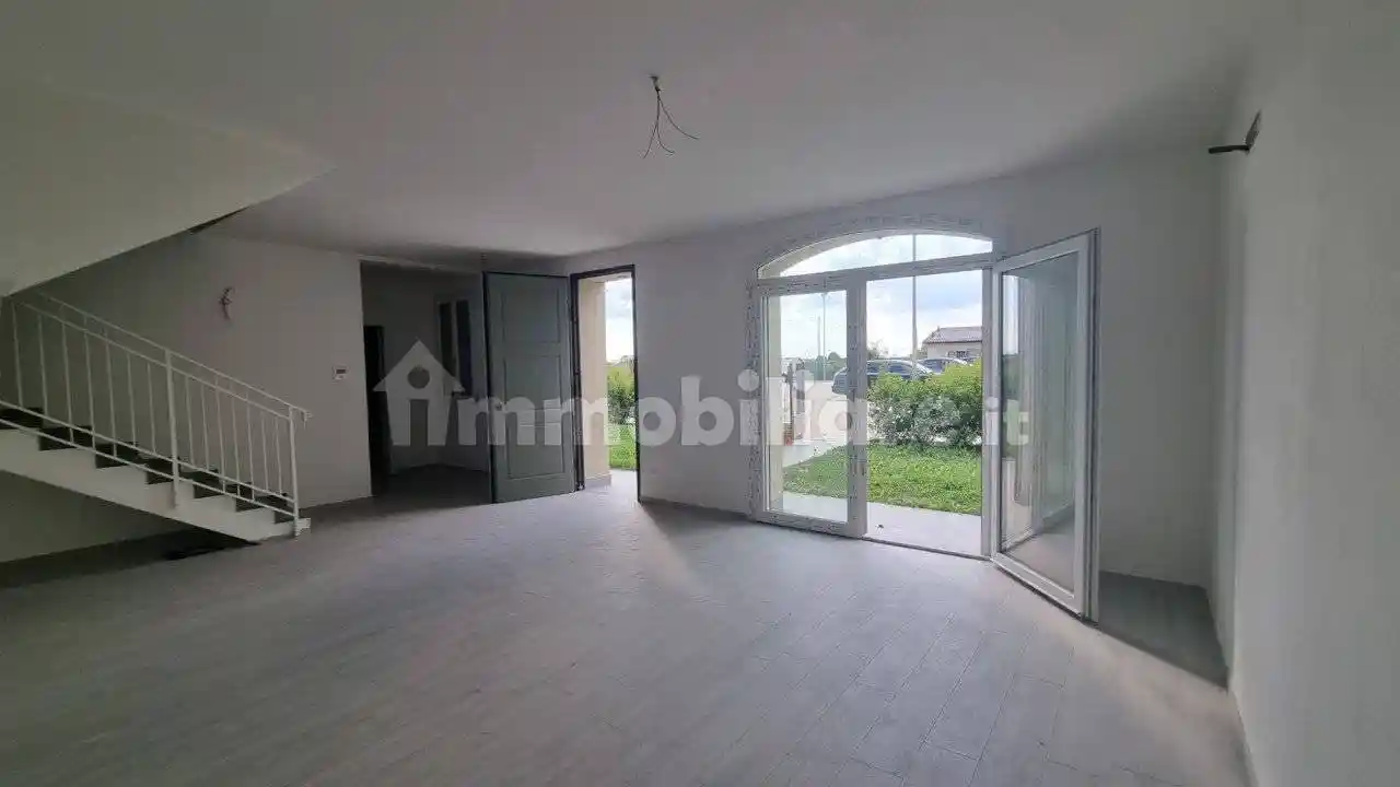 Villetta a schiera - foto 2