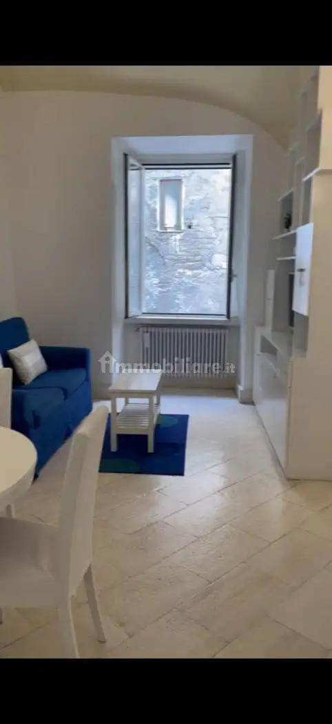 Appartamento in affitto a Napoli