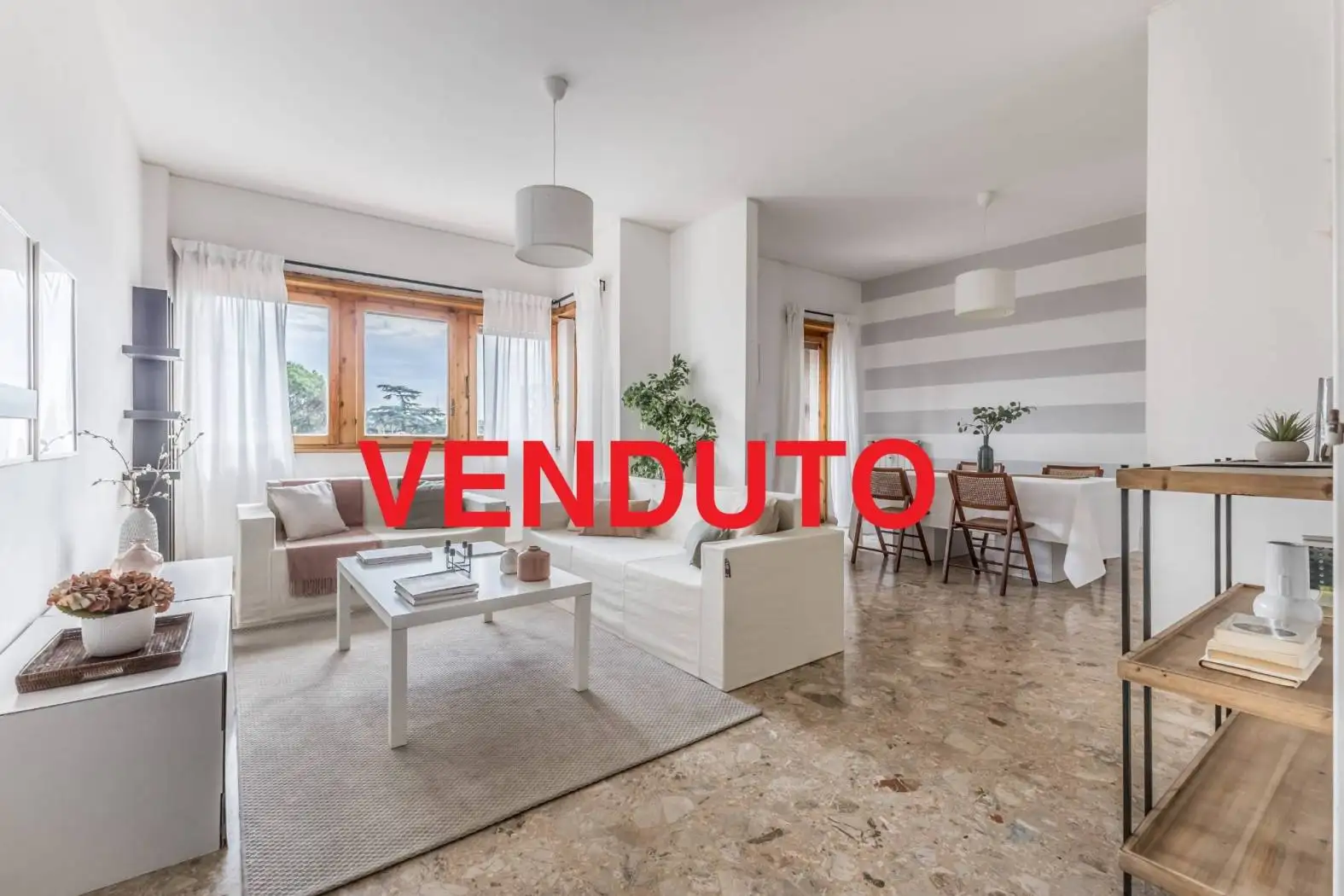 Appartamento in vendita a Roma