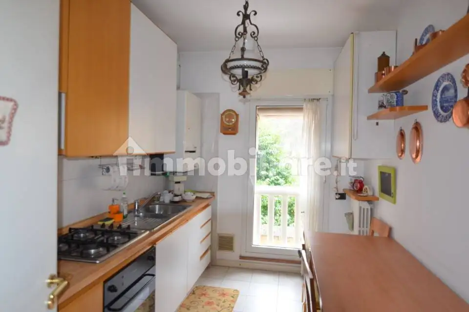 Quadrilocale via Carlo Cattaneo 54, Centro, Lecco - foto 5