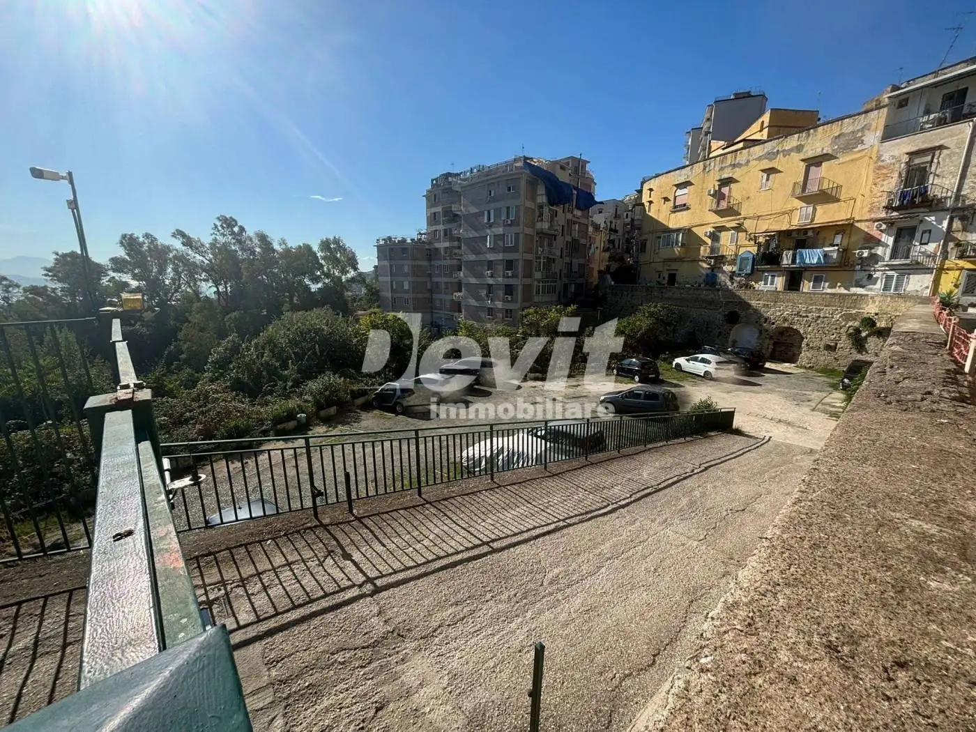 Appartamento in vendita a Napoli