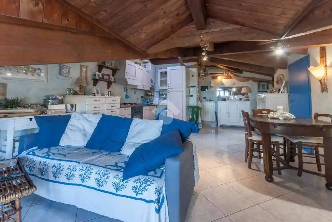 Quadrilocale via Nazionale Adriatica 156, Cologna Spiaggia, Roseto degli Abruzzi - foto 4